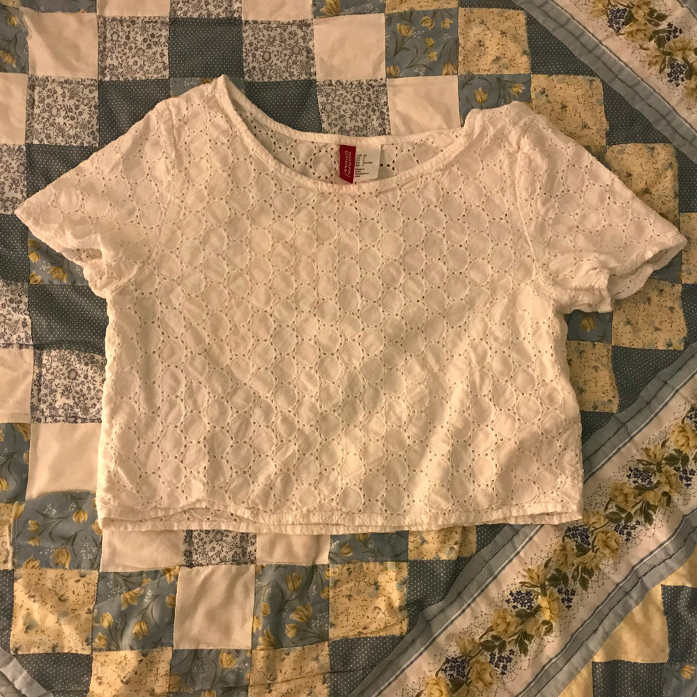 White Croptop